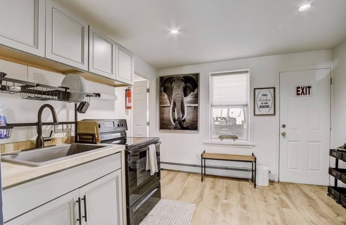 Constable Hook Apartment | Bundle of happiness (The Studio)