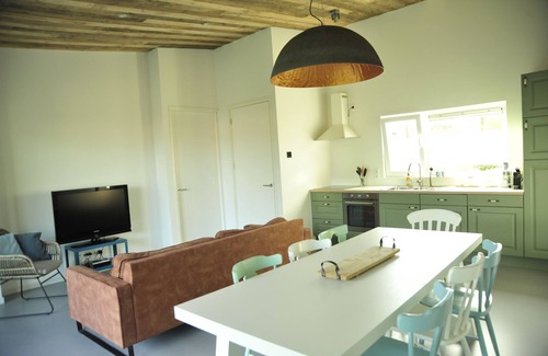 Ouddorp House | Bungalow 8 Persoons 5 Minuten van Strand