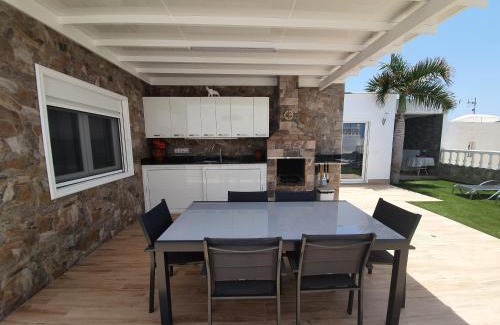 Puerto del Carmen Villa | Bungalow Aries