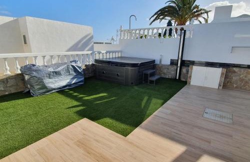 Puerto del Carmen Villa | Bungalow Aries