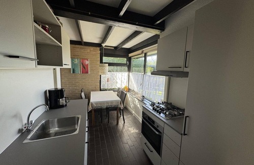 Sint Maartensvlotbrug House | Bungalow for 4 persons in the beloved park Wildrijk in Sint Maartenszee.