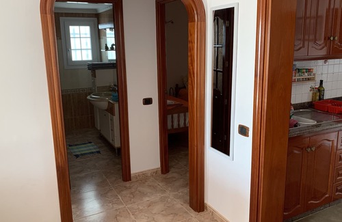 Playa del Aguila House | Bungalow in 2 Ebenen, Meerblick, Garten, Schwimmbad und Direkter Strandzugang!