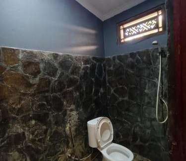 Lovina Hotel | Bungalow Mudri Lovina