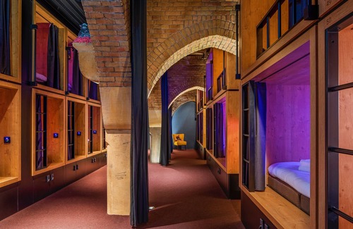 Gentiaanbuurt Hotel | BUNK Hotel Amsterdam