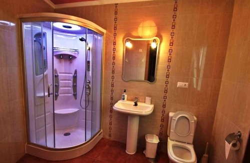 Malpica de Bergantinos Apartment | Buño 4 apartment - with hydromassage