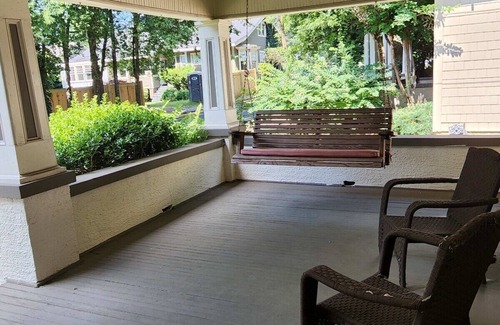Tuscaloosa House | Burch Bungalow - Walk to U of A or Downtown