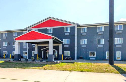El Paso Hotel | Burgundy Inn & Suites By OYO El Paso