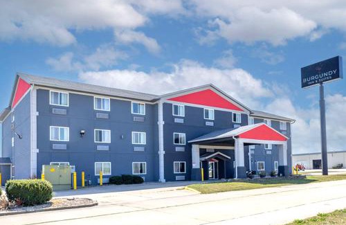 El Paso Hotel | Burgundy Inn & Suites By OYO El Paso