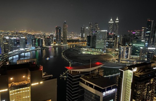 Downtown Dubai Apartment | Burj Khalifa view