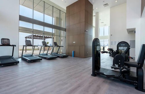 Jadaf Apartment | Burj Khalifa view - Amazing 1 bedroom with Pool
