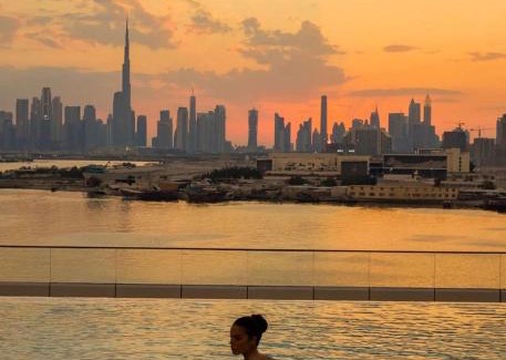 Dubai Apartment | Burj Khalifa view & Creek sea view