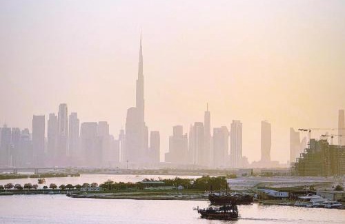 Dubai Apartment | Burj Khalifa view & Creek sea view