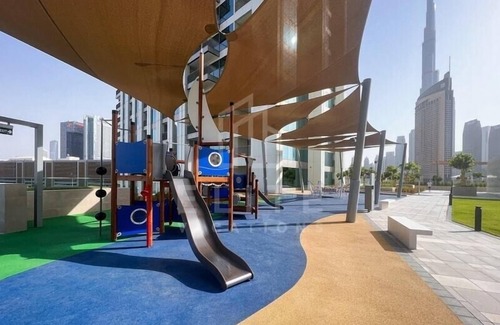 Za'abeel 2 Apartment | Burj Khalifa Views with Access to Dubai Mall!