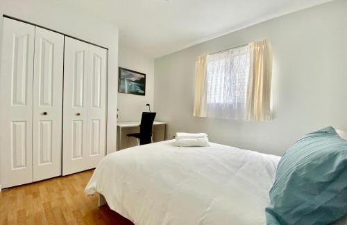 Burnaby House | Burnaby Metrotown Cozy 3 Bedroom Suite