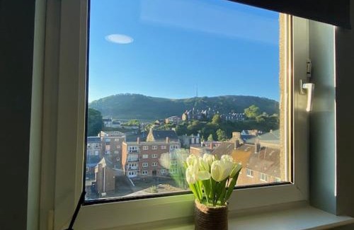 Burntisland Apartment | Burnt Island 2 bed apartment with stunning views