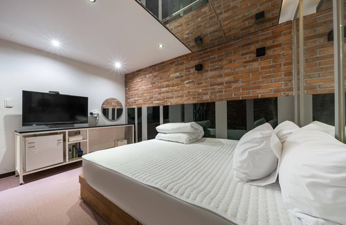 Daeyeon-dong Hotel | Busan Daeyeondong Hotel With