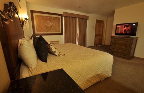 Juarez Municipality Hotel | Business Hotel & Suites María Bonita