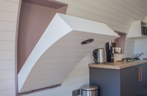 Pickering Cabin | Buttercup Pod - sleeps 2 | Gold Award winning
