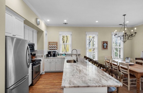 Sunnyside House | Butterfly Kisses - Family Home in Carillon Beach w/Two Master Suites, Sleeps 12