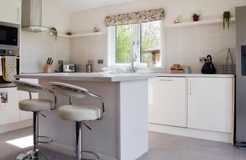 Great Oxendon House | Butterfly Lodge
