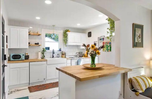 Richmond House | Buttermilk Ranch