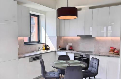 Savski Venac Apartment | BW 2-bedroom Apartment with Breakfast and Parking included