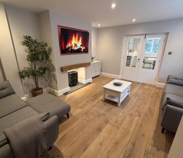 Gwynedd- Snowdonia House | Bwlch y maen