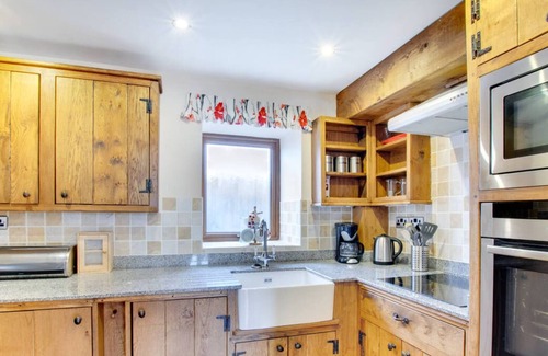 Brecon House | Bwthyn Tre-faen in the beautiful Brecon