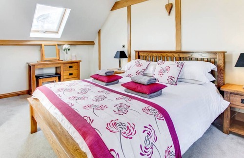 Brecon House | Bwthyn Tre-faen in the beautiful Brecon