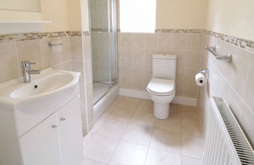 Pentre Berw Cottage | BWTHYN TY MAWR, pet friendly, with a garden in Llanddaniel Fab