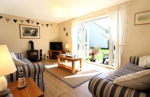 Borth-y-Gest House | Bwthyn y Mor