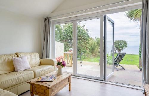 Downderry House | By The Beach- Uk31201