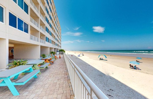 Ponce Inlet Apartment | By The Sea Turtles