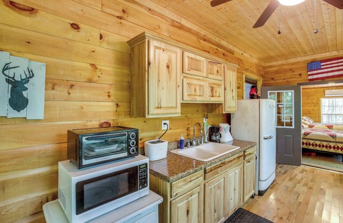 Byrdstown Cabin | Byrdstown Cabin - w/Fire Pit, Near Marina & Lake!
