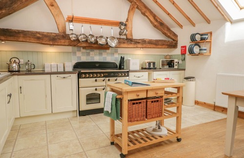 Great Asby Cottage | BYRE COTTAGE, family friendly in Appleby-In-Westmorland