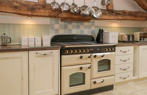 Great Asby Cottage | BYRE COTTAGE, family friendly in Appleby-In-Westmorland