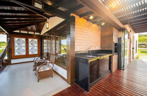 Cem Bracas House | Bz60 House in a condominium right on the sand