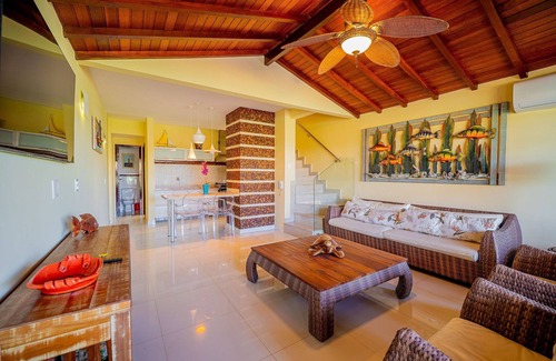 Cem Bracas House | Bz60 House in a condominium right on the sand