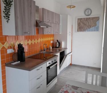 Finalborgo Apartment | "Cà di Ellen" Appartamento con deposito bici privato