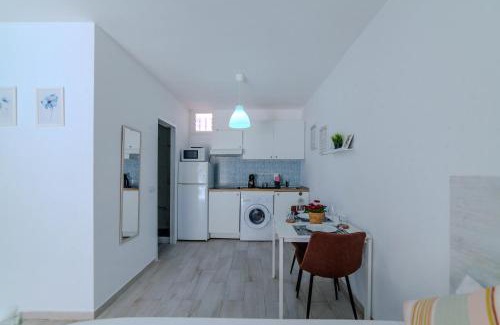 Los Cristianos Apartment | Cómodo y acogedor estudio en tenerife sur