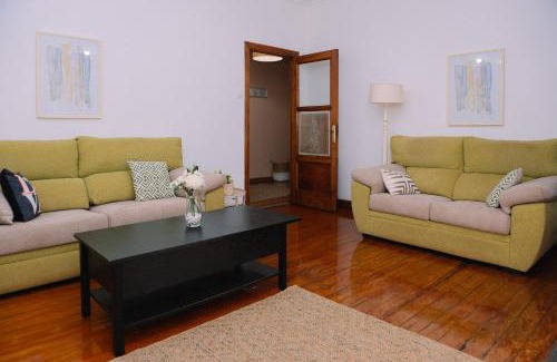 Vigo Apartment | Cómodo y espacioso en Vigo by CABANA Rentals