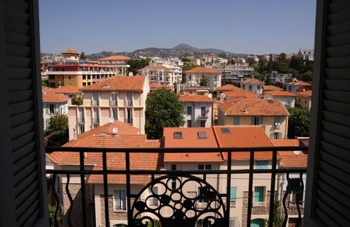 Liberation Apartment | C N Palais Fragonard