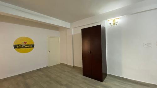 Electronics City Hotel | C SUITES - Royal Homes II Short & Long Stays