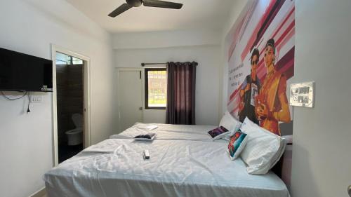 Electronics City Hotel | C SUITES - Royal Homes II Short & Long Stays