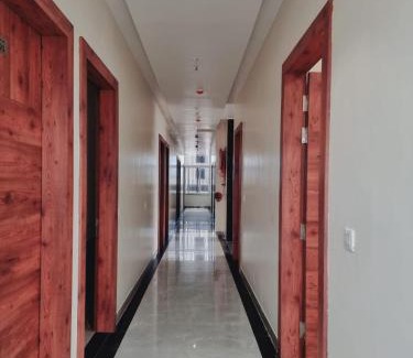 Bharatpur Hotel | C T Heights Inn