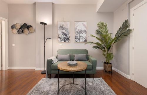 Centro Apartment | C31 Deluxe Apartment into Cathedral Square