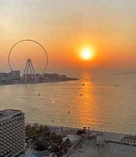 Dubai Marina Hostel | California Hostel Dubai Beach