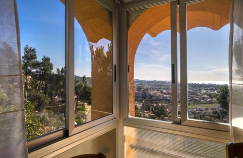 Calonge Apartment | Ca la Mireia - The tranquility of the mountain near the sea with Wifi and AACC