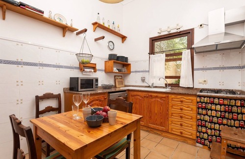Porto Cristo Ski Chalet | Ca'n Marinero - House In Porto Cristo. Free Wifi