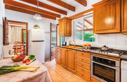 Pollensa Villa | Ca na Pollensina - Three Bedroom Villa, Sleeps 6
